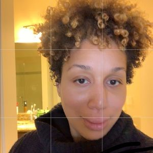 Meet your Posher, Cortney